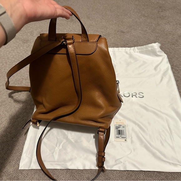 Michael Kors Raven Medium Backpack Pebbled Leather with Dust Bag - Picture 5 of 17